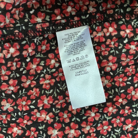 LOFT Peasant Style Top - Picture 4 of 9